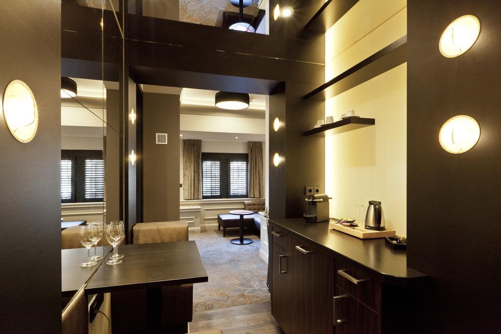 'T Goude Hooft Hotel The Hague Room photo