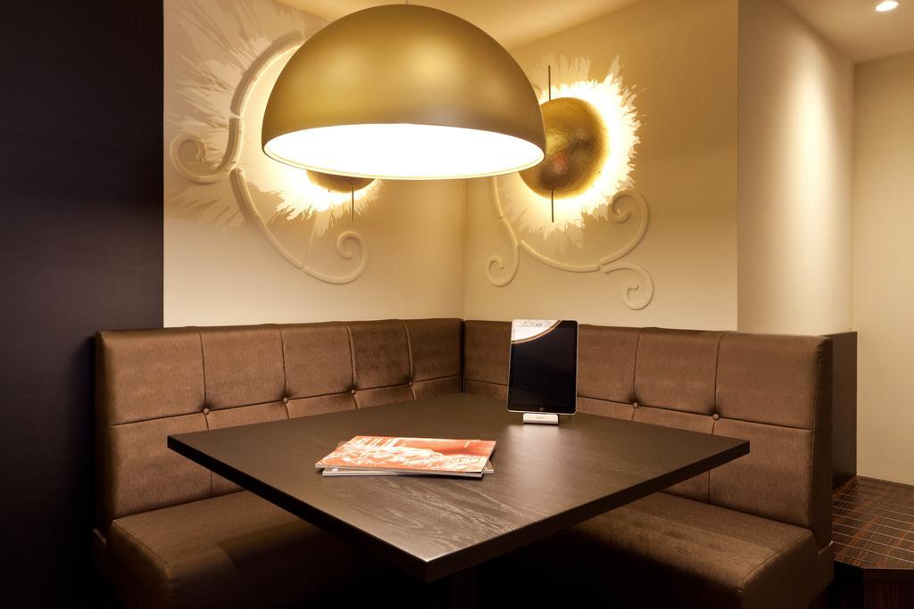 'T Goude Hooft Hotel The Hague Room photo