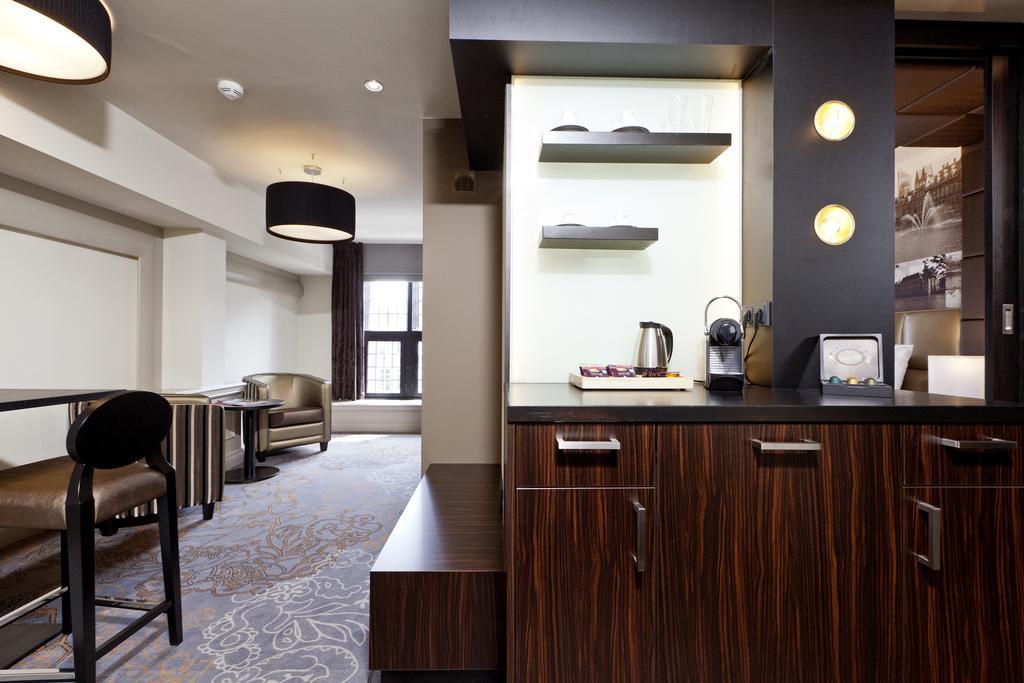 'T Goude Hooft Hotel The Hague Room photo