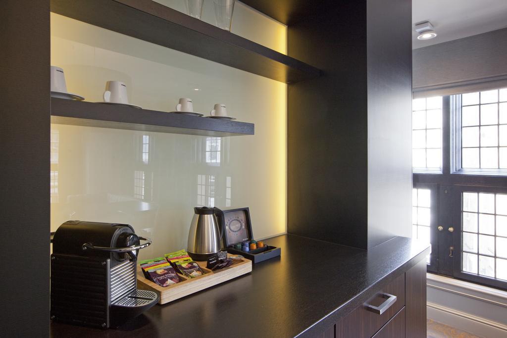 'T Goude Hooft Hotel The Hague Room photo